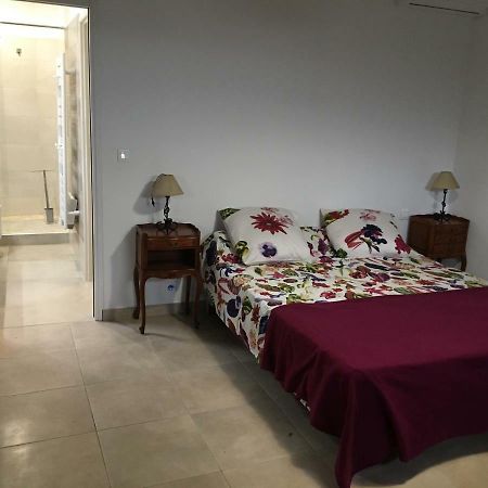 Apartament Au Domaine De Lea Hyères Zewnętrze zdjęcie